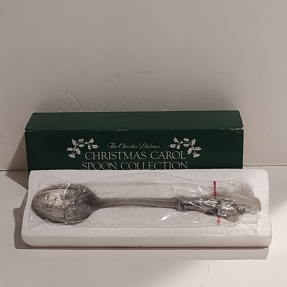 1976 rare product Charles Dickens FranklinMint pewter spoon featuring Boy Turkey